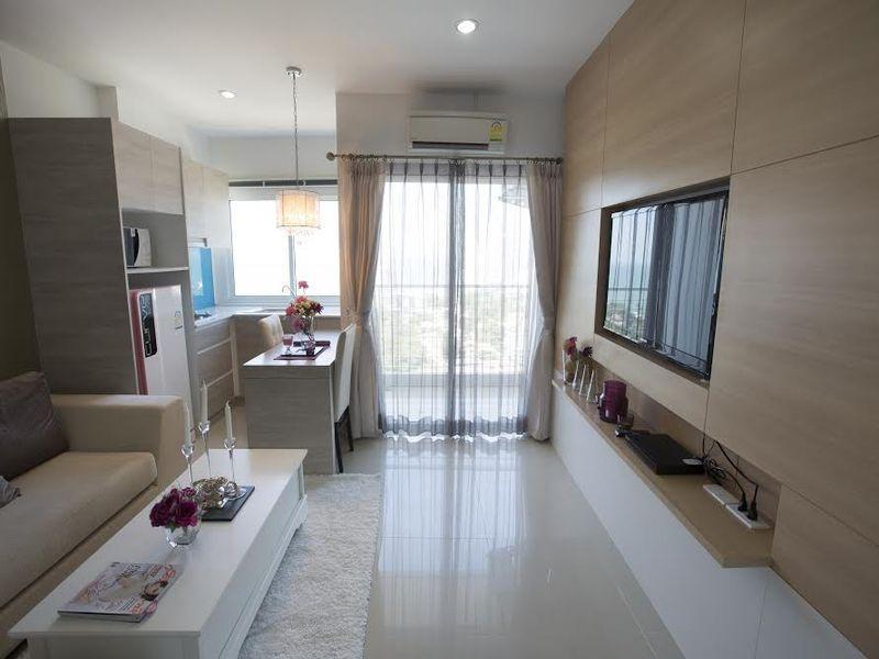 Appartamento Ariva Royal Hill Pattaya Esterno foto