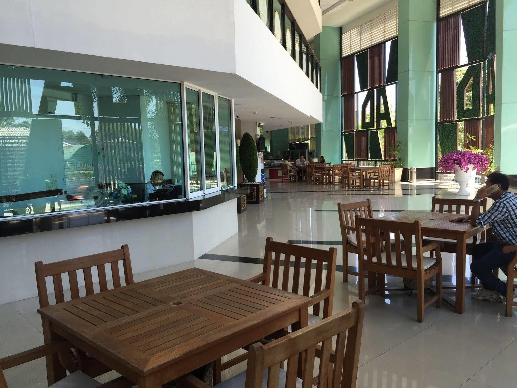 Appartamento Ariva Royal Hill Pattaya Esterno foto